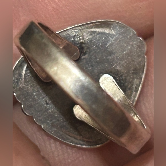 Sold - Picture 5 of 10